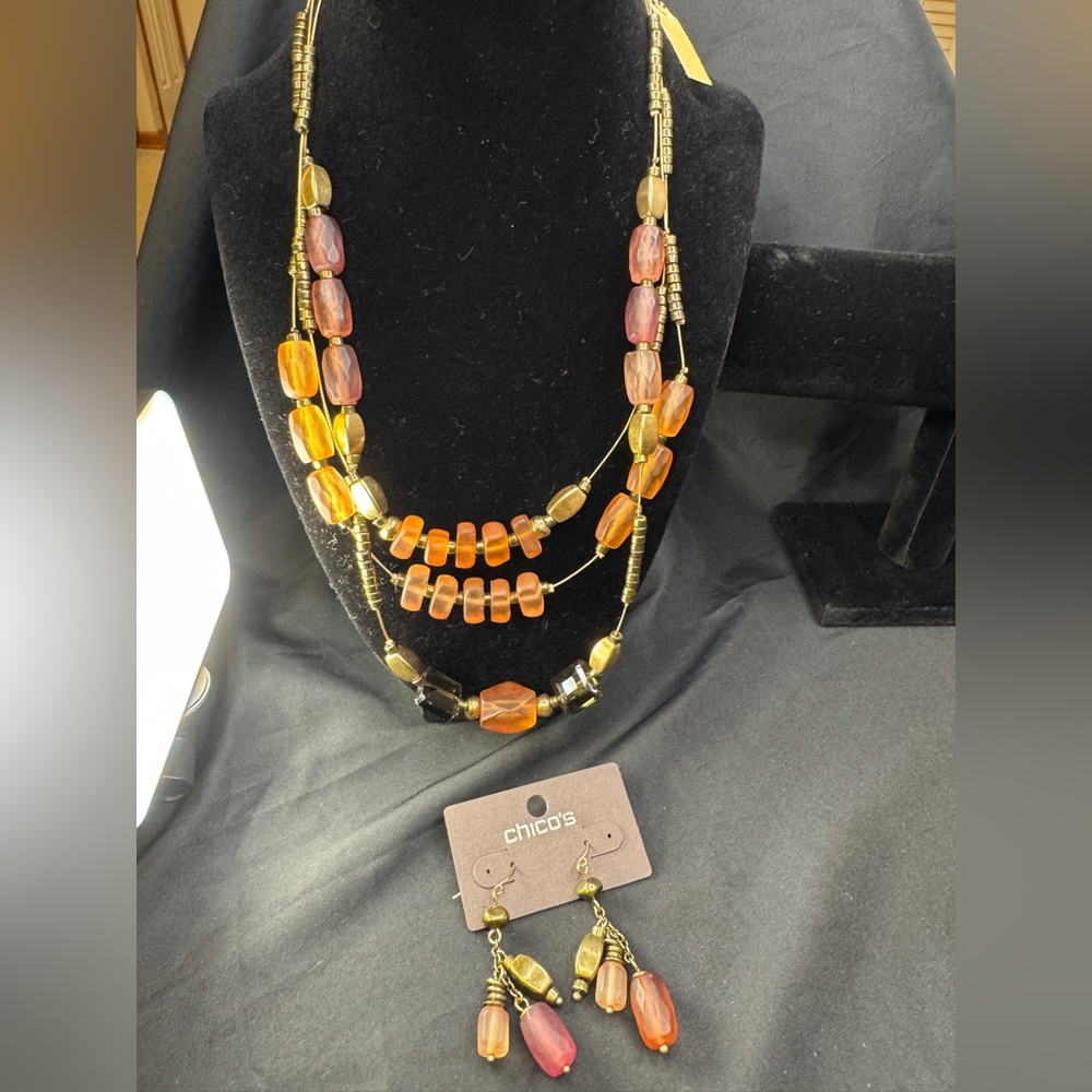 NWT Chico’s Bundle Multi Colored Bead w/ Gold Necklace and Earring Set